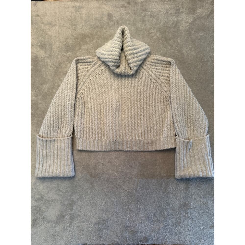 L’Academia Revolve Idriya Cropped Tunnel Funnel Neck Chunky Sweater S Grey